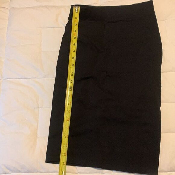 IRIS skirt, small, midi, form fitting , like new - Picture 7 of 10